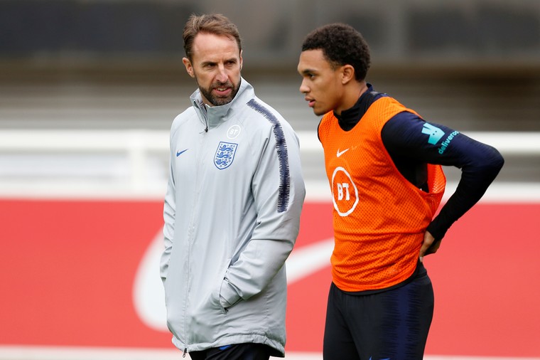 Engelse voorselectie: Southgate herstelt de EK-hoop van Alexander-Arnold