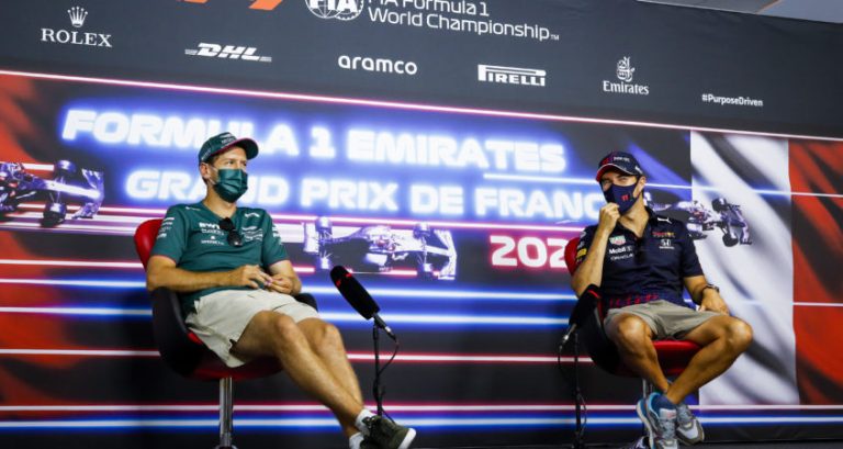 Warme woorden van Vettel over Pérez: ‘Je moet zo hard rijden als Checo’