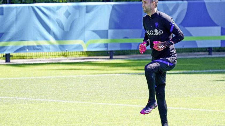 Maarten Stekelenburg oudste speler op EK