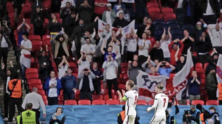 FA waarschuwt Engelse fans: stadionverbod bij zingen anti-Duitse oorlogsliederen