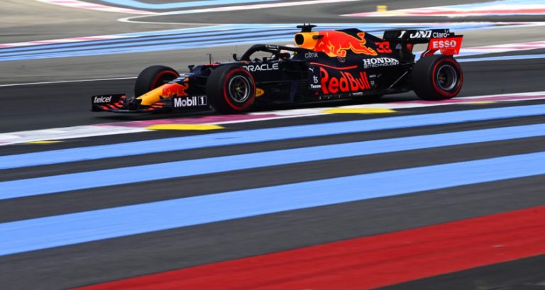 VT2: Verstappen nipt de snelste, Alonso geeft Fransen hoop voor sterke race Alpine
