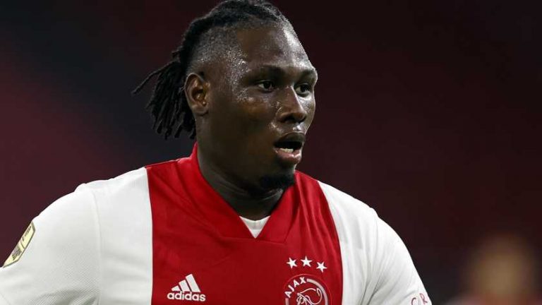 Lassina Traoré voor ongeveer tien miljoen euro van Ajax naar Shakhtar