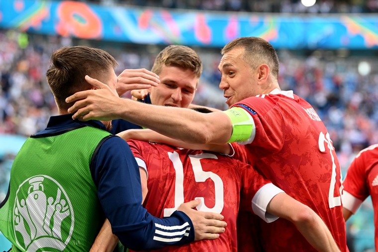 Rusland blaast EK-hoop nieuw leven in tegen Finland