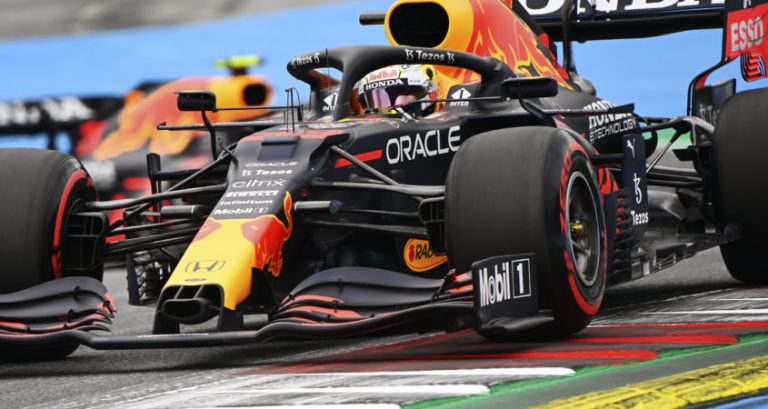VT1: Verstappen domineert tijdens eerste vrije training in Oostenrijk