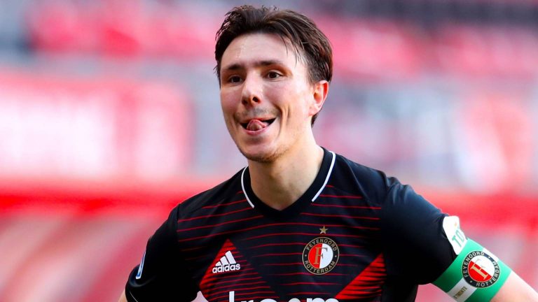 Transfer Berghuis van Feyenoord naar Ajax wordt juridisch steekspel