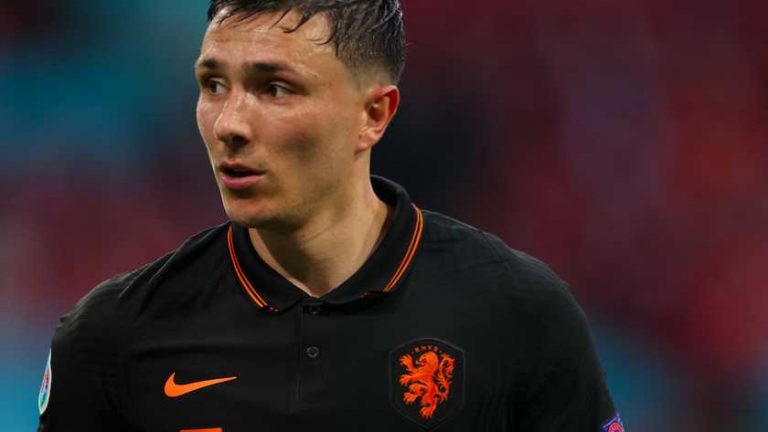 Steven Berghuis officieel speler van Ajax