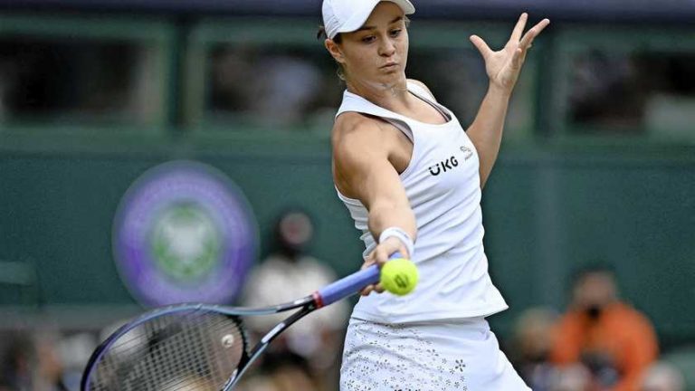 Ashleigh Barty wint finale Wimbledon in drie sets