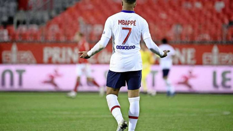 ’Kylian Mbappé wil contract bij PSG voorlopig niet verlengen, Sergio Ramos op weg naar Parijs’