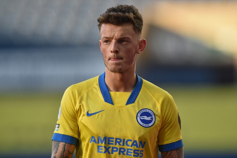 Arsenal tast diep in de buidel voor Engels international White