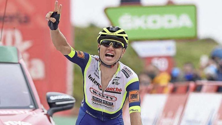 Dubbelslag voor Rein Taaramäe in Vuelta, Primoz Roglic verliest rode trui