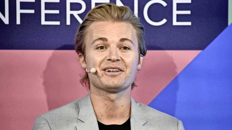 Voormalig wereldkampioen Nico Rosberg: ’Mijn Formule 1-afscheid heeft me 100 miljoen dollar gekost’