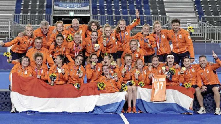 Olympisch goud voor Nederlandse hockeysters na overtuigende zege op Argentinië