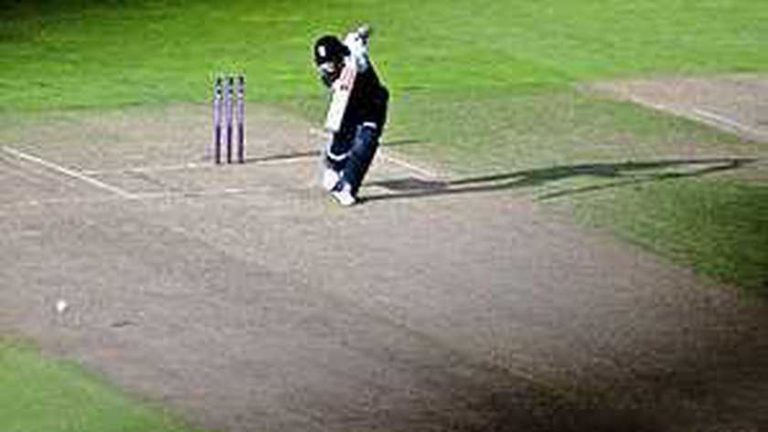 Cricketbond onderzoekt en baalt van mogelijk racistisch incident