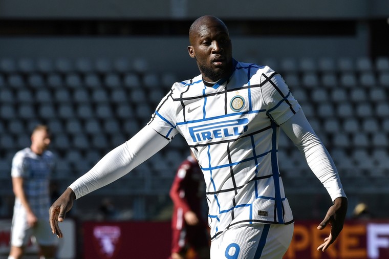 ‘Dreigend vertrek Lukaku zorgt intern voor grote onrust bij Inter’