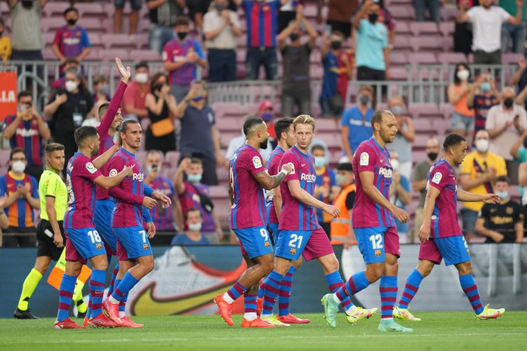 Braithwaite neemt Barcelona bij de hand en laat Camp Nou weer lachen