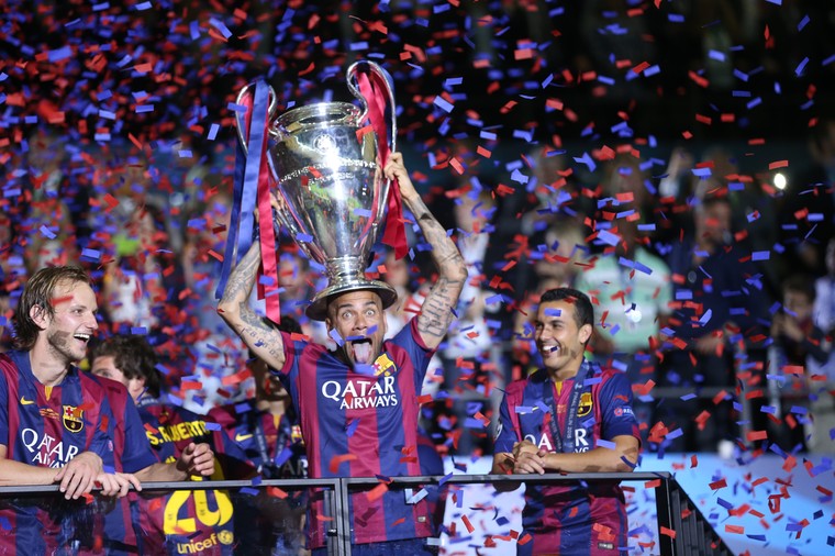 Dani Alves is wereldrecordhouder prijzen pakken: zaterdag de 43ste?
