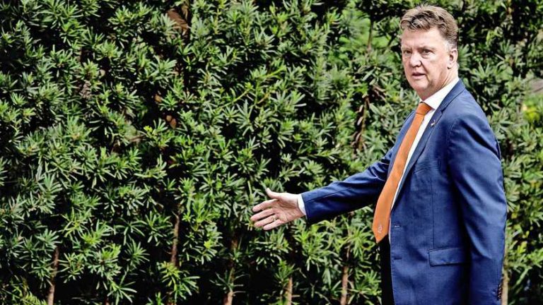 Van Gaal neemt Malacia, Til, Bijlow, Rensch en Pasveer op in voorselectie