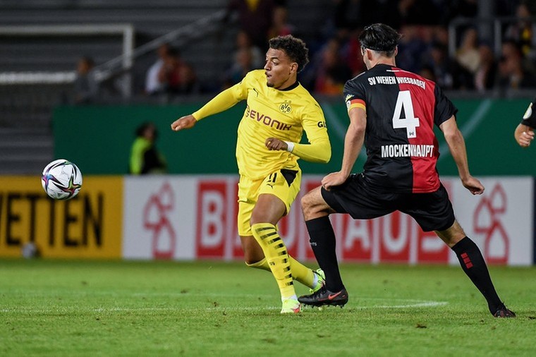 Dortmund-trainer prijst Malen: ‘Buitengewone kwaliteiten’