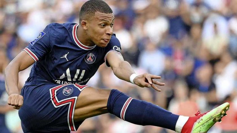 PSG vertrouwt erop dat Kylian Mbappé contract verlengt