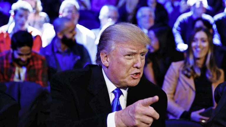 Donald Trump wil boksring in met Joe Biden: ’Binnen enkele seconden gaat hij neer’