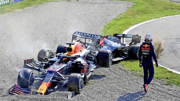 Jackie Stewart noemt Max Verstappen ‘onvolwassen’, Limburger pareert kritiek