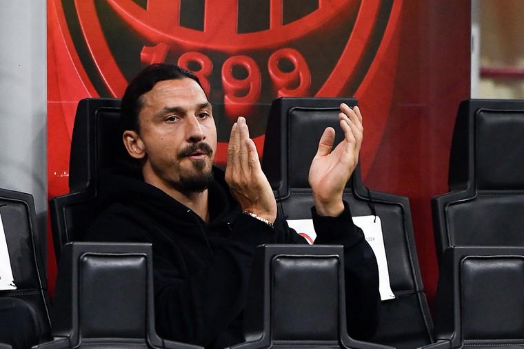 Zlatan heeft geen Ballon d’Or nodig: ‘Ik ben niet minder dan Messi en Ronaldo’