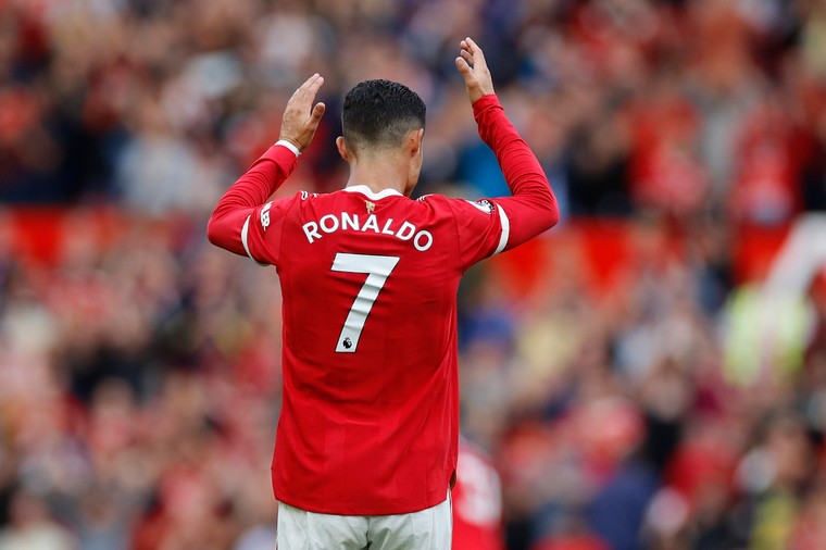 Fernandes en Ronaldo kunnen pijnlijke nederlaag Man Utd niet voorkomen