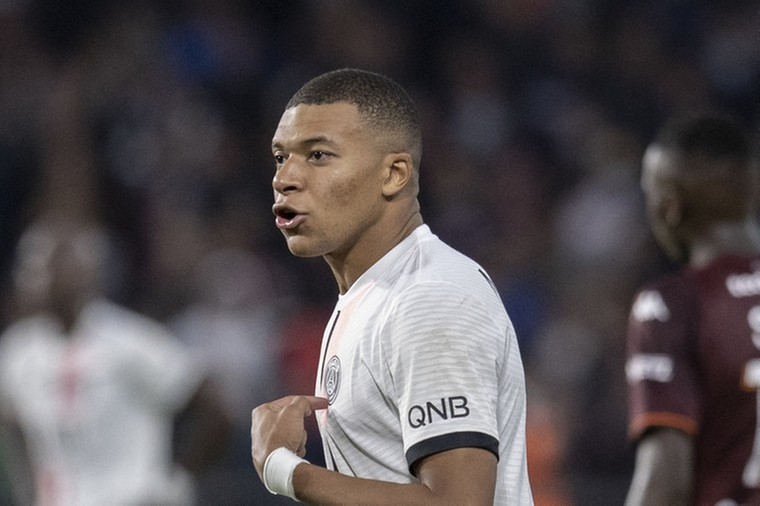 Real Madrid kijkt tevreden naar kleedkamerbrandje PSG