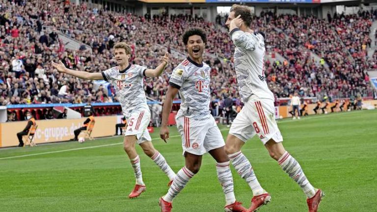 Bayern München veegt de vloer aan met Bayer Leverkusen