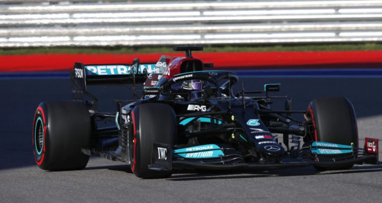 Mercedes: ‘Gridstraf Hamilton in Turkije een mogelijkheid’