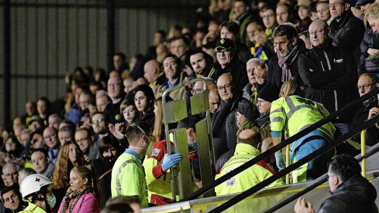 Fan (86) van Lierse raakt onwel tijdens bekerduel en overlijdt