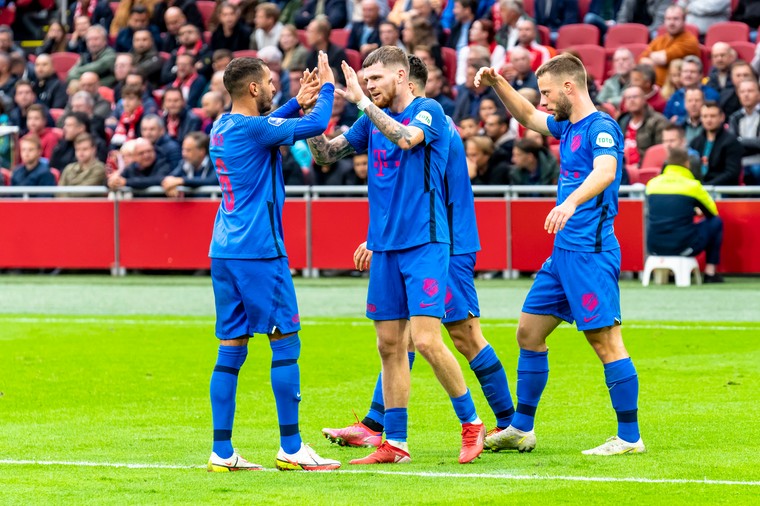 FC Utrecht bewijst met stunt dat Ajax niet onoverwinnelijk is