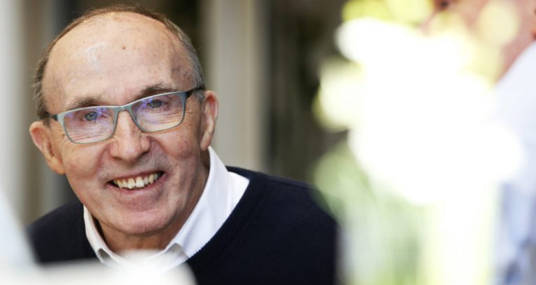 Formule 1-wereld eert overleden Frank Williams: ‘Hij was meer dan een baas’