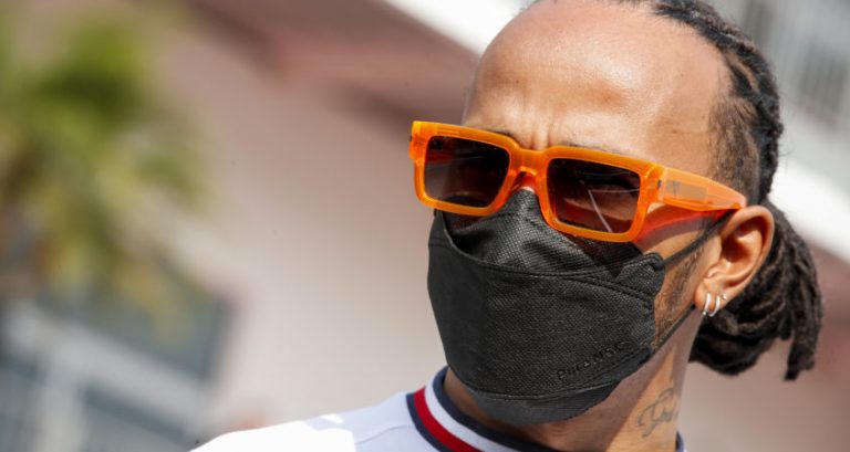 Hamilton wijst op reeks updates Red Bull: ‘Wij hebben sinds Silverstone niets meer aangepast’