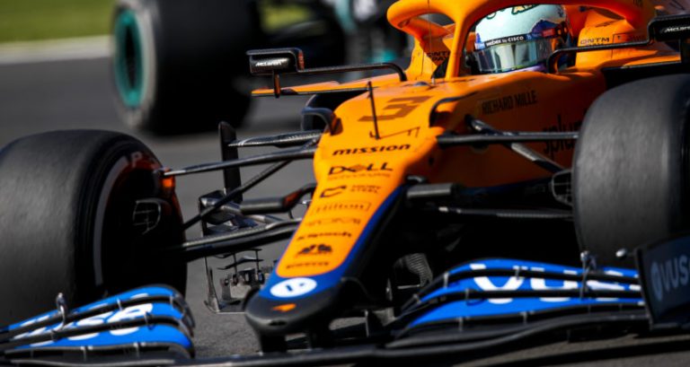 Ricciardo: ‘Waren 70 lange ronden na crash met Bottas