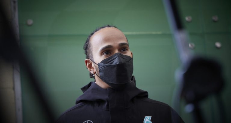 Vijf plaatsen gridstraf voor Hamilton na nieuwe verbrandingsmotor
