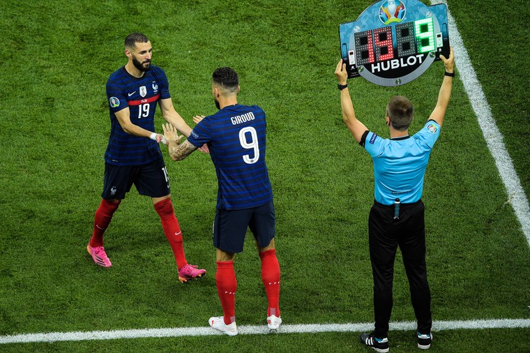 Rentree Benzema bij Frankrijk verraste Giroud: ‘Team was niet meer in balans’