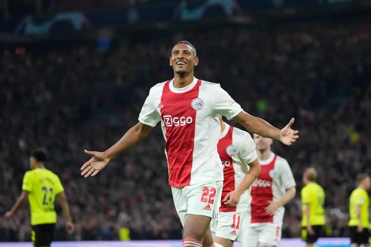 Van Premier League naar Ajax: Haller legt uit waarom het geen stap terug is