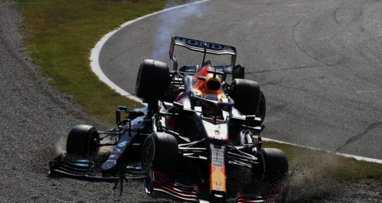 FIA wijst coureurs voorafgaand aan GP Abu Dhabi op straf bij onsportief gedrag