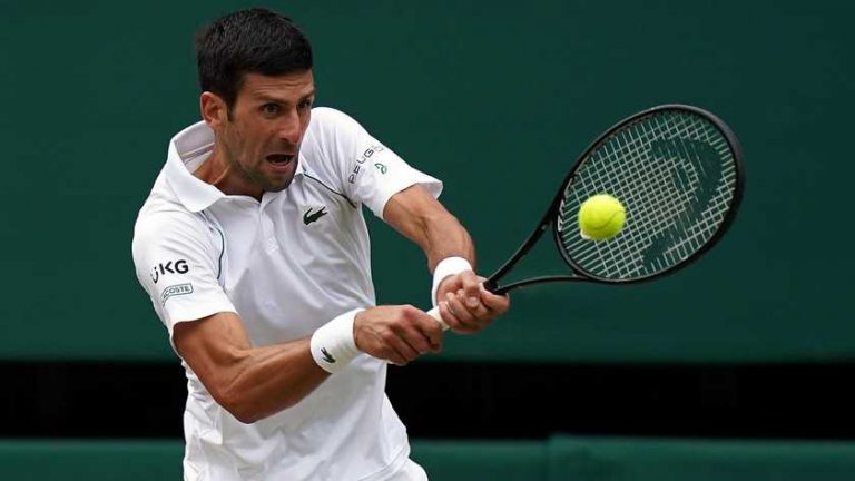 Novak Djokovic wél op spelerslijst Australian Open, Serena Williams níet