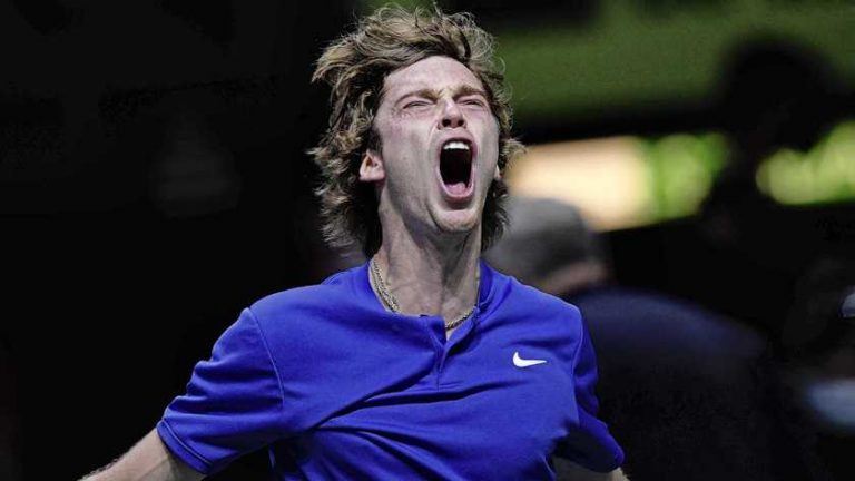 Rusland legt na 15 jaar weer beslag op de Davis Cup