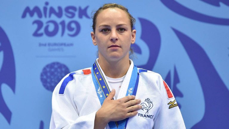 Franse judokampioene Pinot deelt foto van huiselijk geweld: ‘Dacht dat ik dood zou gaan’