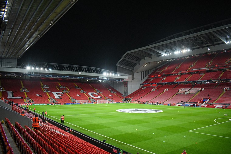Corona teistert Premier League: twee duels op Boxing Day gaan niet door