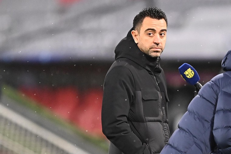 ‘Xavi leert Barcelona-problemen kennen; woede-uitbarsting in München’