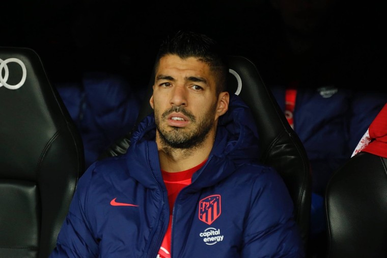 Nijdige Suárez scheldt Simeone de huid vol na gevoelige wissel
