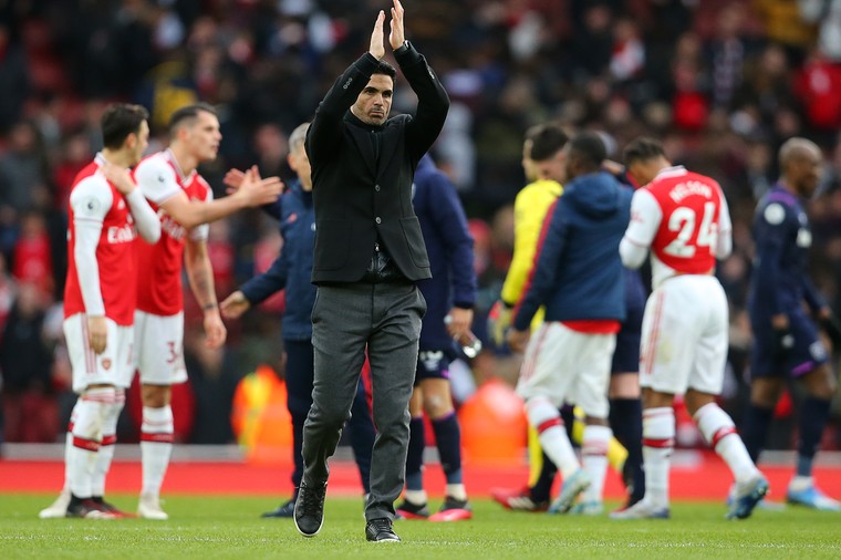 Arsenal ondanks ‘Auba-chaos’ op CL-koers: ‘Wie had dat gedacht?’