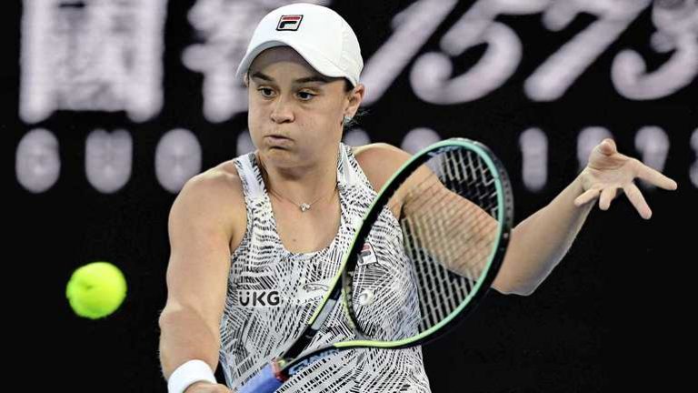Ashleigh Barty maakt indruk op Australian Open, titelhoudster Naomi Osaka uitgeschakeld