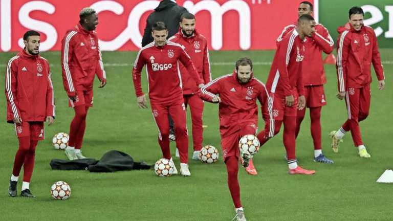 Coronavirus sluipt ook trainingskamp Ajax binnen