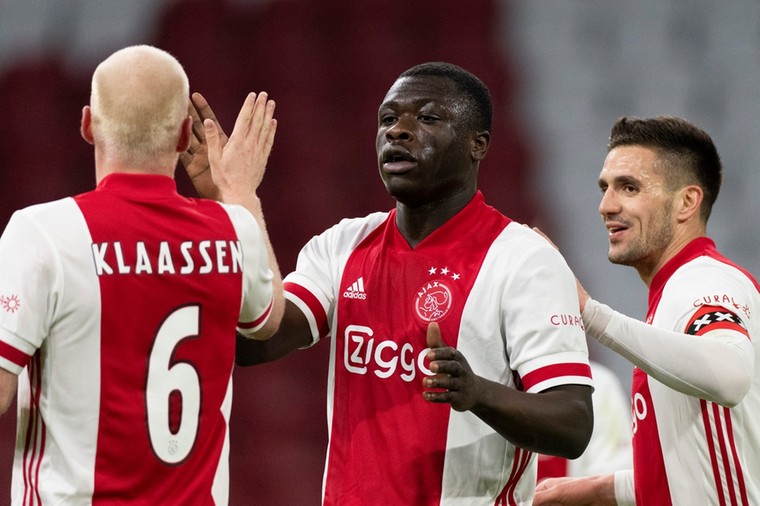 Ajax bevestigt komst Brobbey