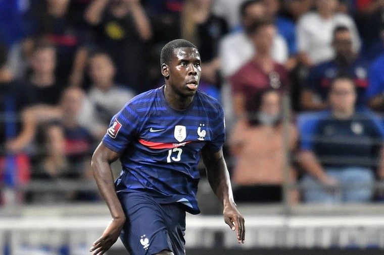 Deschamps zinspeelt op gevolgen voor Zouma na dierenmishandeling